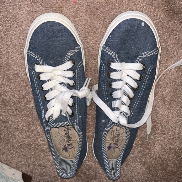 Shoes - Picture 3 of 3